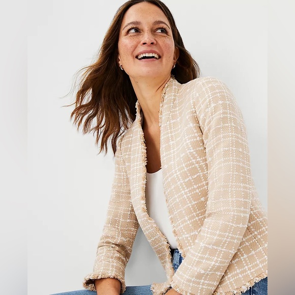 Ann Taylor Jackets & Blazers - Ann Taylor Womens 10 The Cutaway Blazer Jacket Beige White Tweed Career
